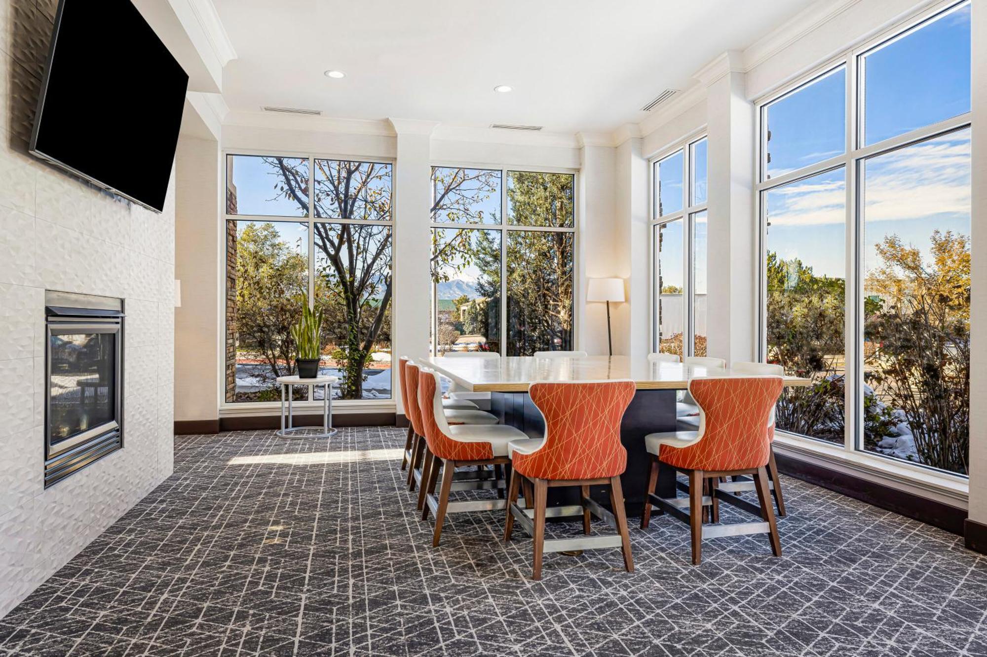 Hilton Garden Inn Colorado Springs Airport Bagian luar foto