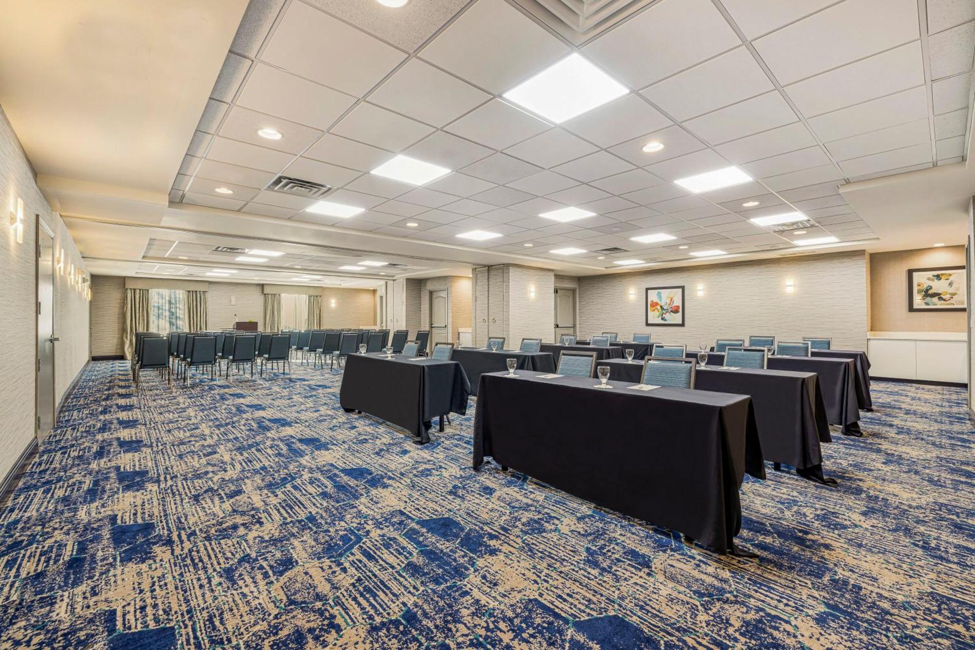 Hilton Garden Inn Colorado Springs Airport Bagian luar foto