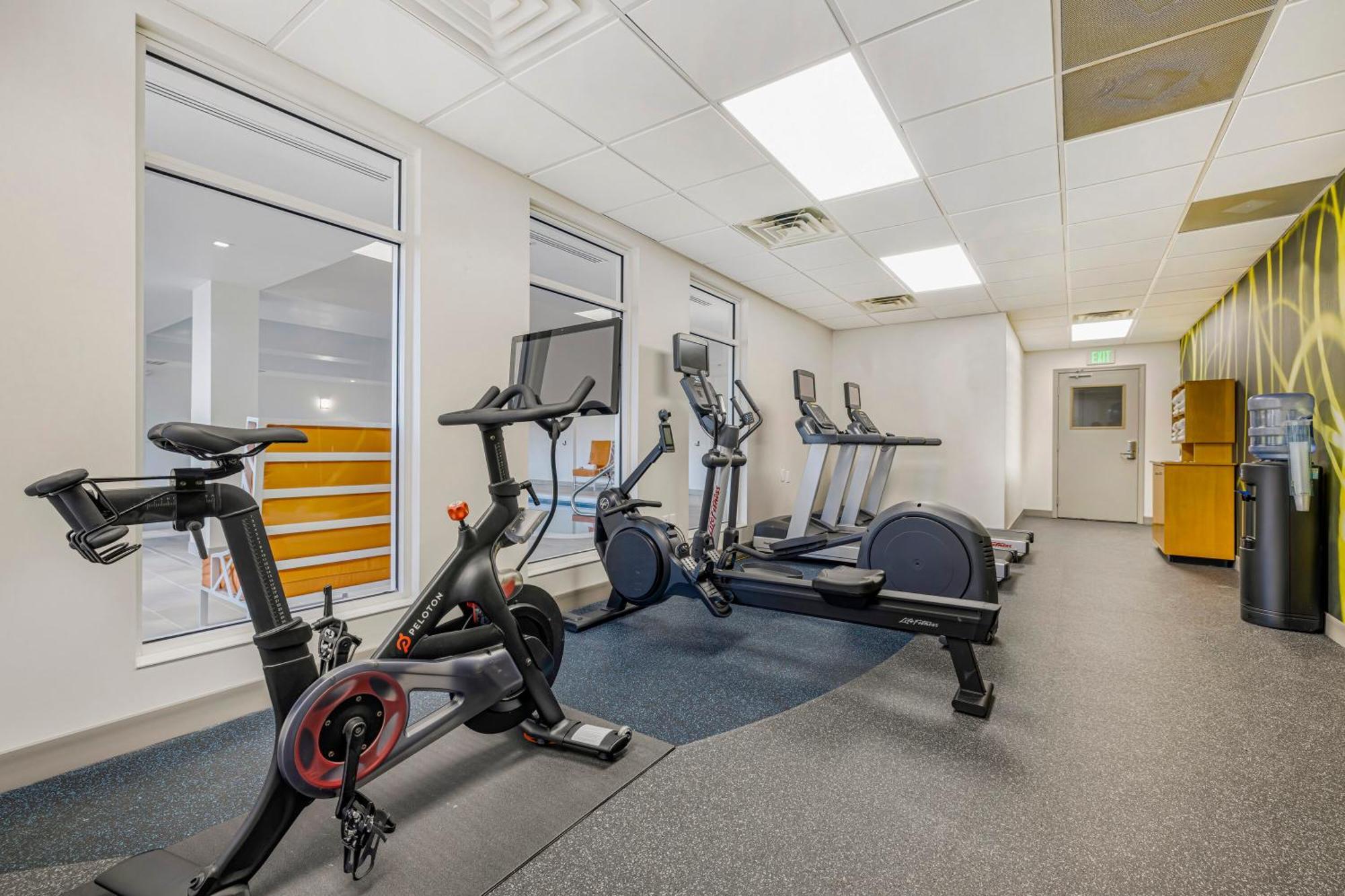 Hilton Garden Inn Colorado Springs Airport Bagian luar foto