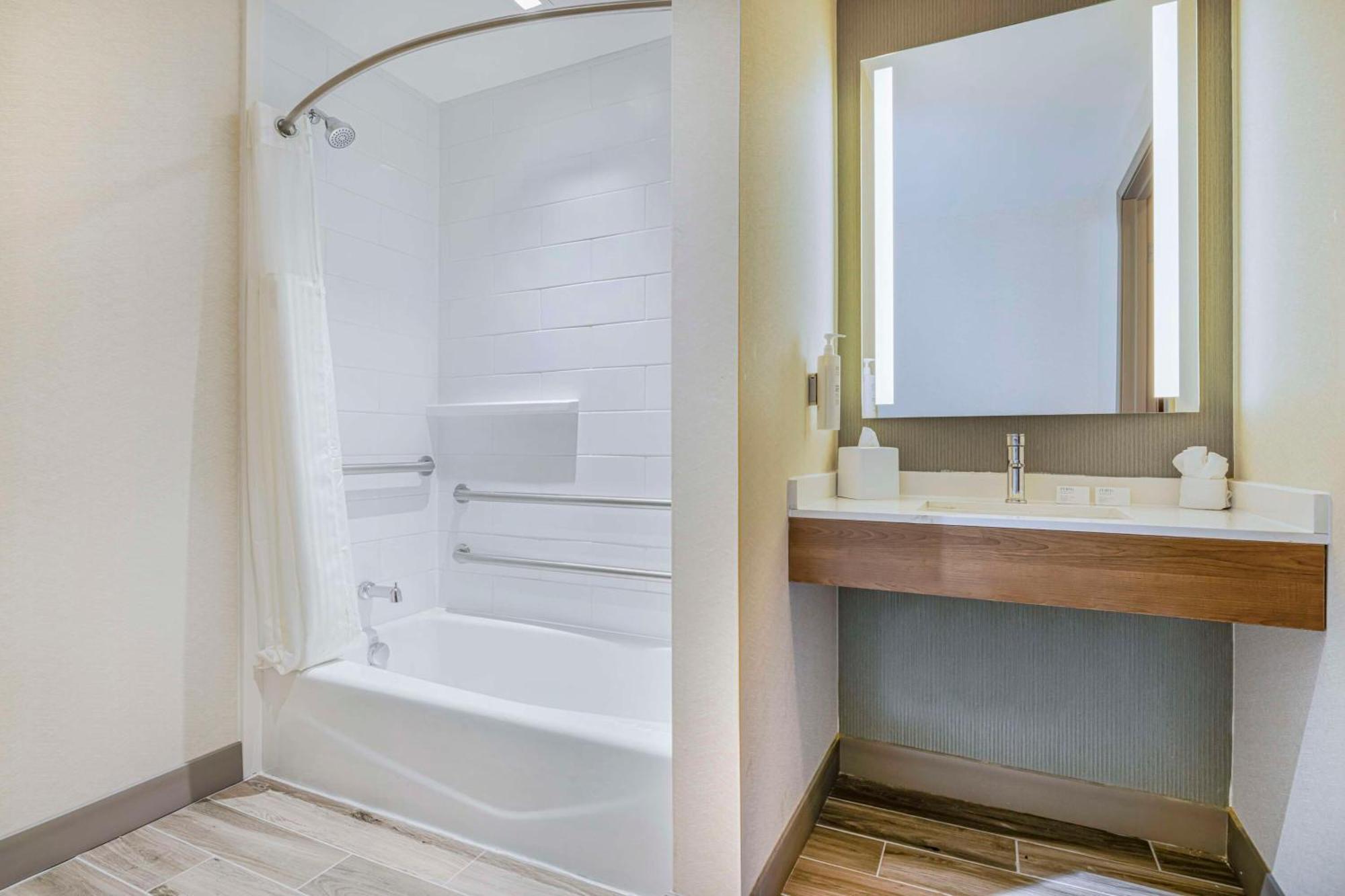 Hilton Garden Inn Colorado Springs Airport Bagian luar foto
